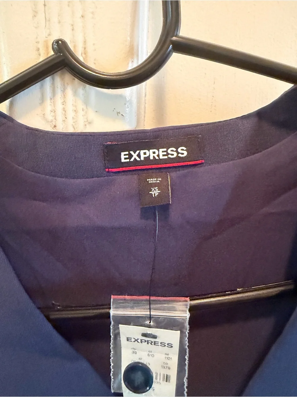 Express Men's Navy Blue Suit Vest size Xs